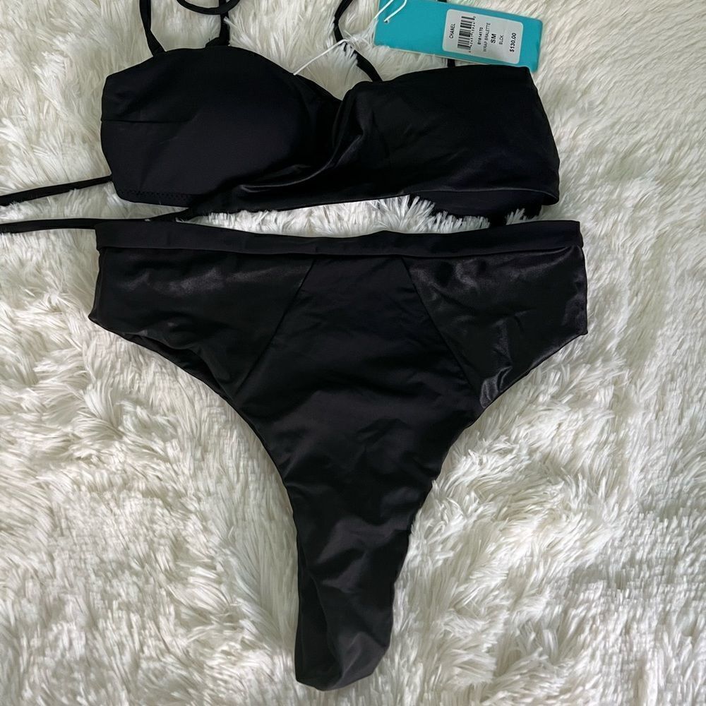 Two pieces bikini set!!